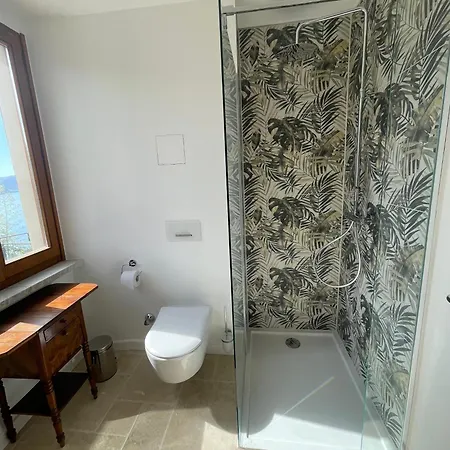 Historic With Magnificent Views * Valsolda