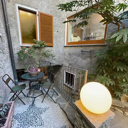Villa Historic With Magnificent Views Valsolda